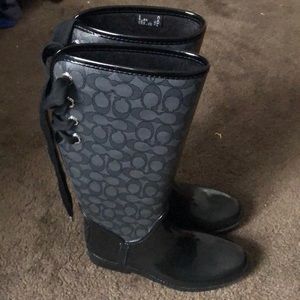 Coach boots
